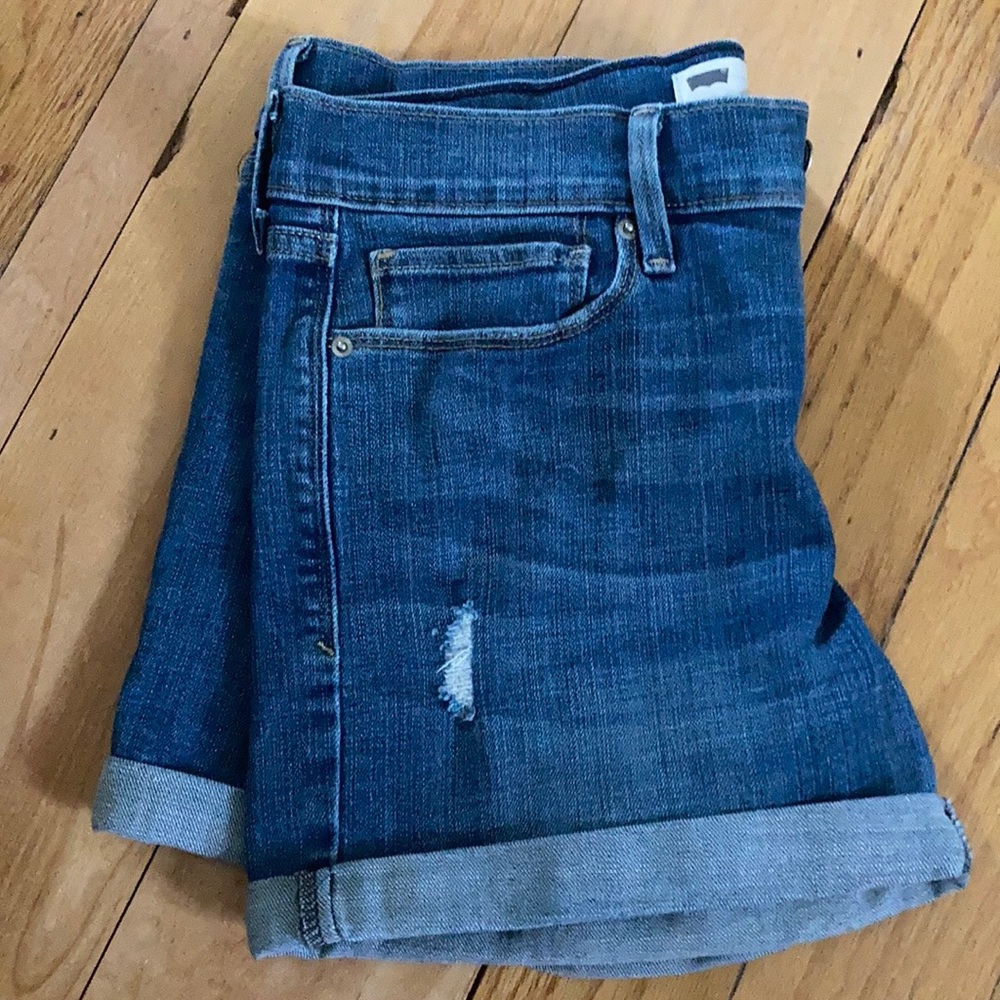 Levis denim shorts